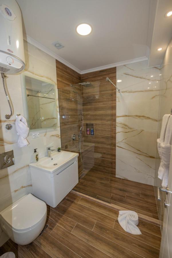 Twins Apartments Ulcinj Bagian luar foto